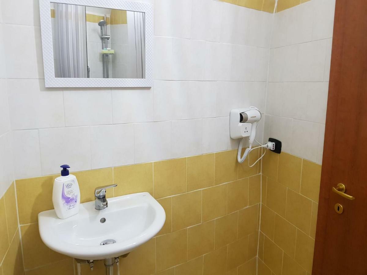 Ferienwohnung Ciro E Lucia Neapel Exterior foto